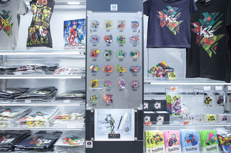 レジェンドライダーがそろうアクリルキーチェーン