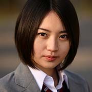 菊間琴美（きくま・ことみ） 石田未来（いしだ・みく）