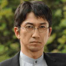 真木清人（まき・きよと）／恐竜グリード 神尾佑（かみお・ゆう）