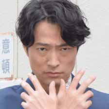 石動惣一（いするぎ・そういち）／ブラッドスターク／仮面ライダーエボル 前川泰之（まえかわ・やすゆき）