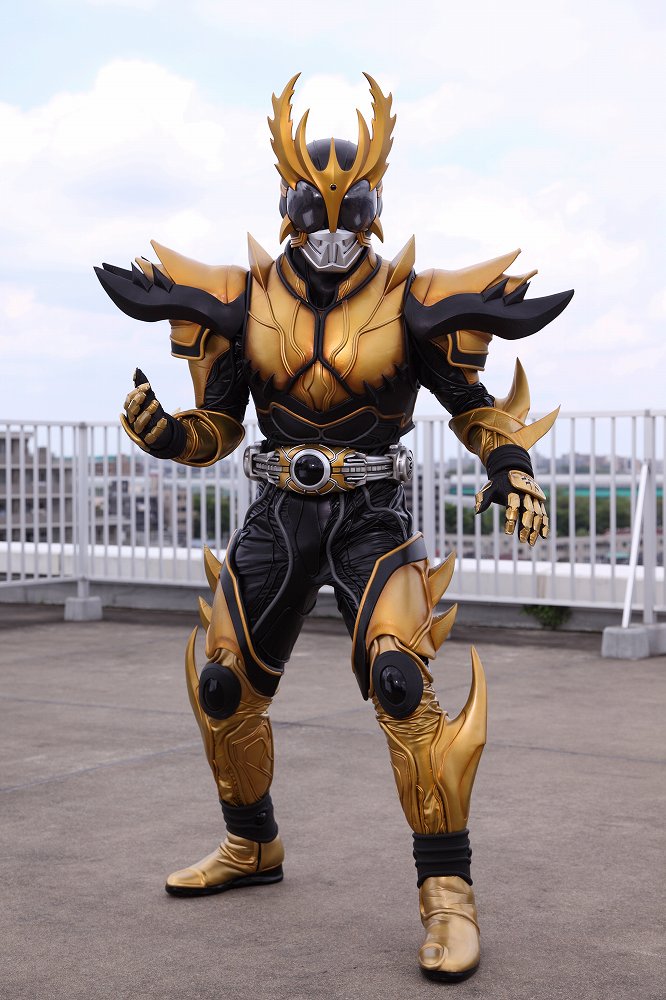 仮面ライダークウガ ライジングアルティメット (ダークアイズVer ...