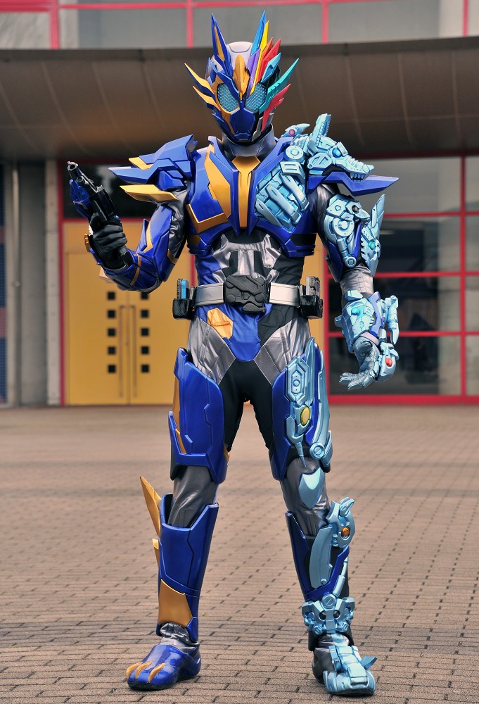 仮面ライダーランペイジバルカン | 仮面ライダー図鑑 | 東映