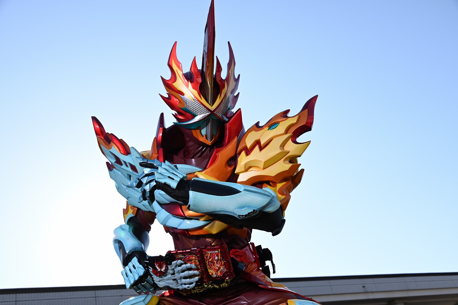 Amazon | [バンダイ] 仮面ライダーセイバー DXプリミティブ
