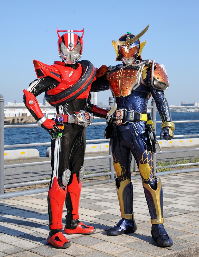 仮面ライダー　ガイム　ドライブ