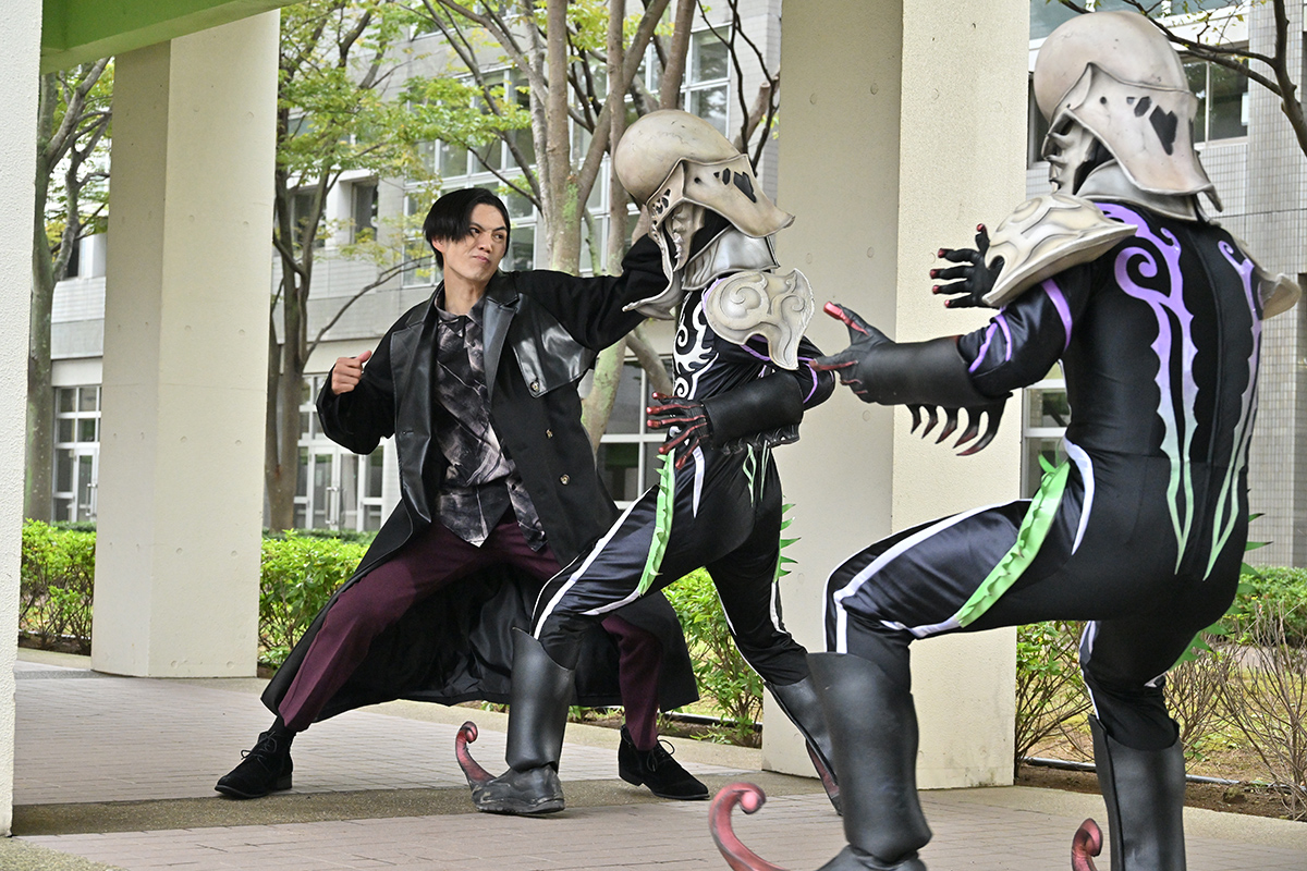 13話 謀略 ドライバーを奪還せよ 仮面ライダーweb 公式 東映
