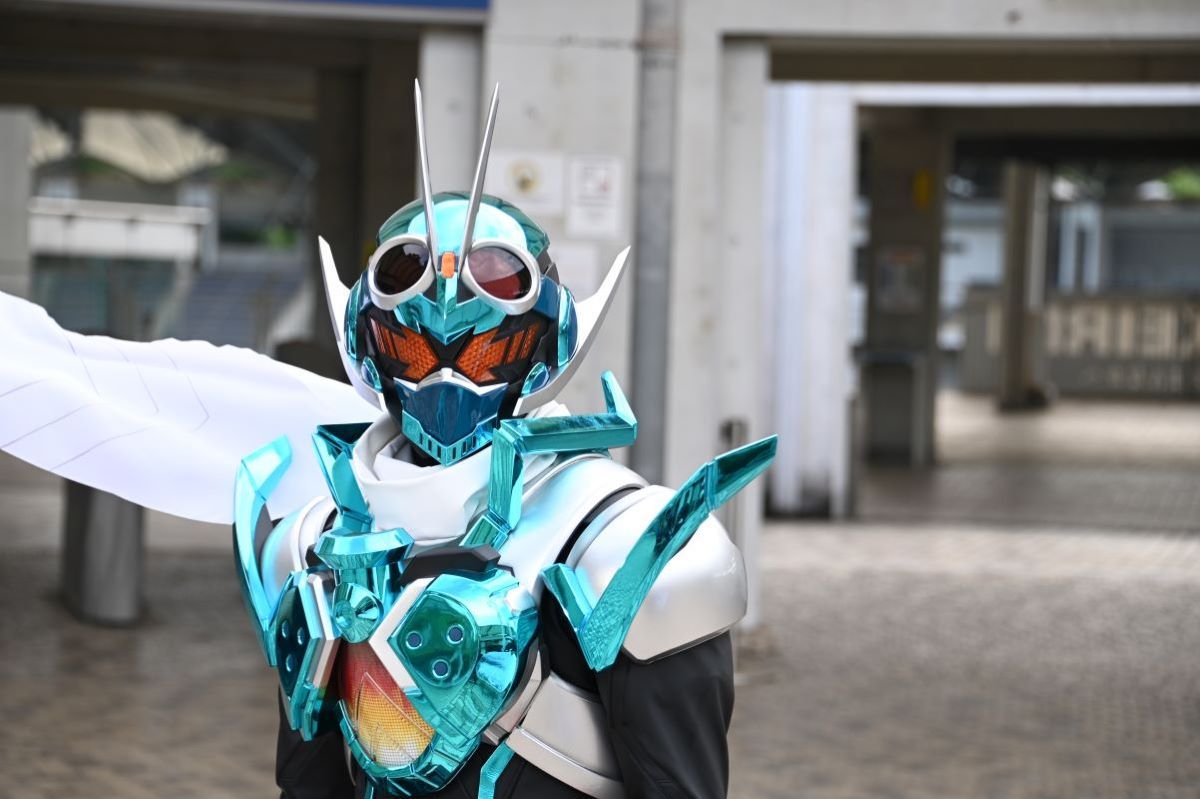 『レジェンドライダーレア 主人公ライダー セット』仮面ライダーガッチャード