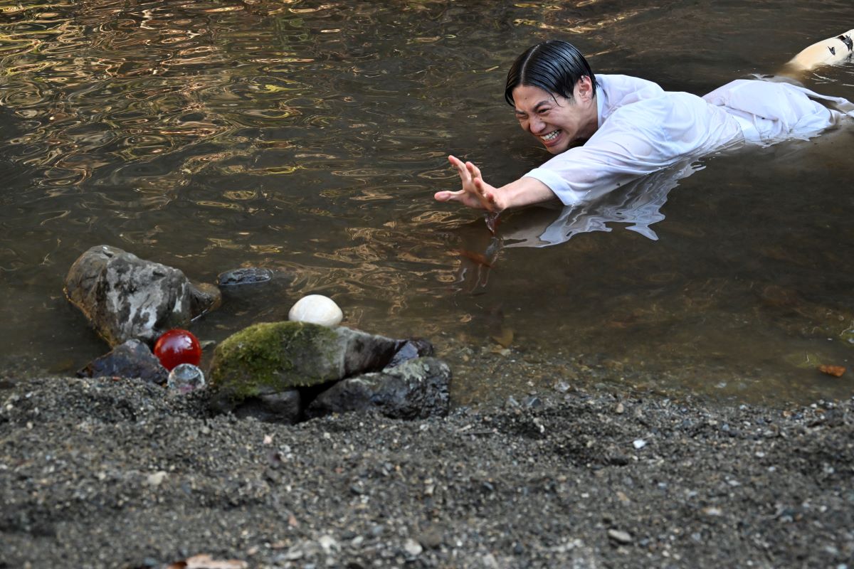 富良州高校掲示板