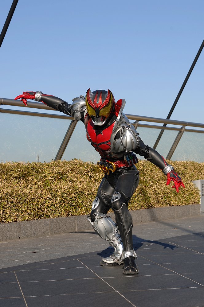 仮面ライダーキバ(DCD) | 仮面ライダー図鑑 | 東映