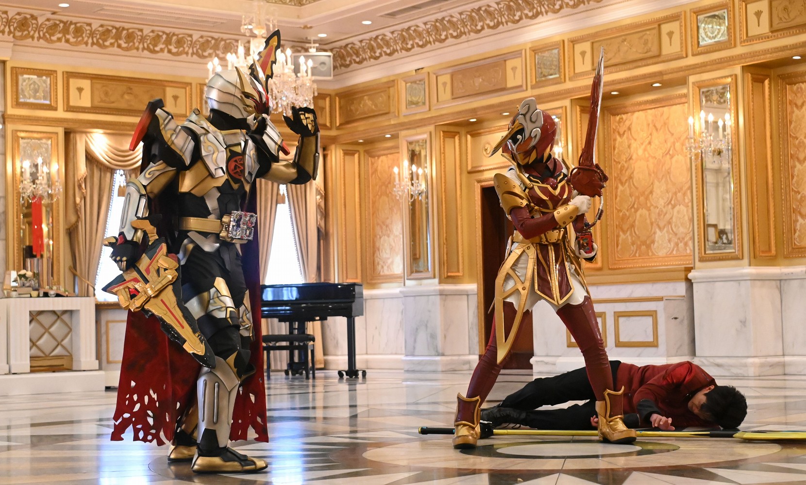 仮面ライダーサーベラ | 仮面ライダー図鑑 | 東映