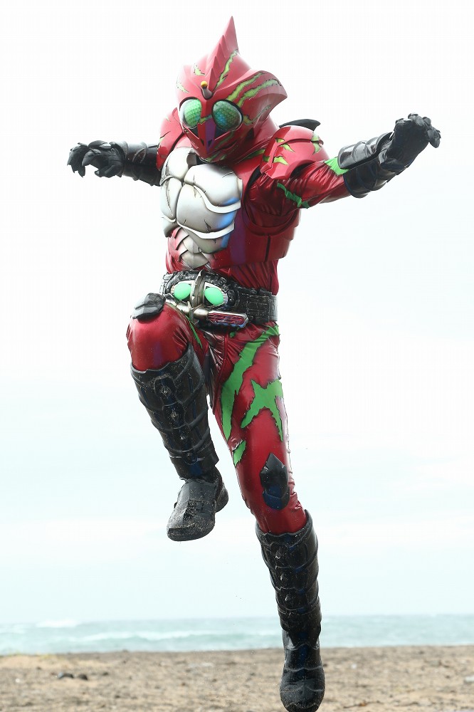 仮面ライダーアマゾンアルファ | 仮面ライダー図鑑 | 東映