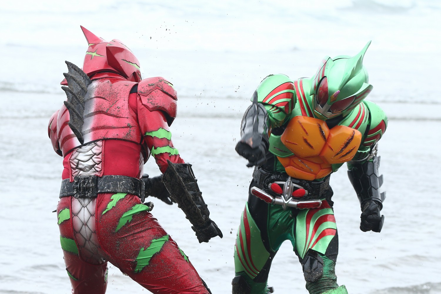仮面ライダーアマゾンオメガ | 仮面ライダー図鑑 | 東映