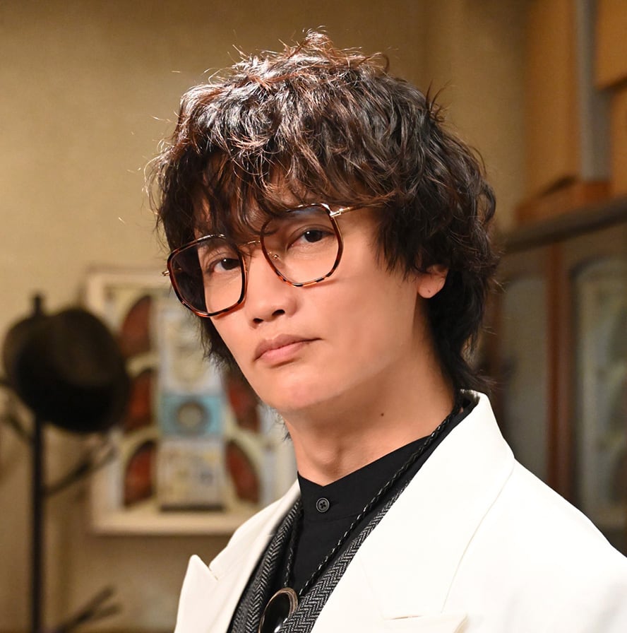 酸賀 研造役-浅沼 晋太郎