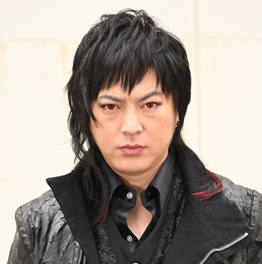 ランゴ・ストマック役-塚本 高史